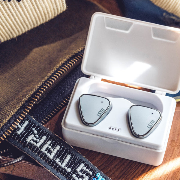 Beacon 2.0 True Wireless Earbuds in White Ergonomically designed and weighing less than an ounce, the Beacon also comes with multiple ear tip and wing sizes, giving you 12 different combination options to help you find the perfect fit.