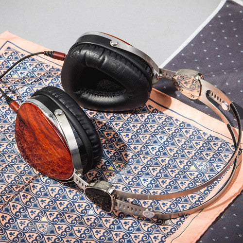 Holiday Gifts that Give Back